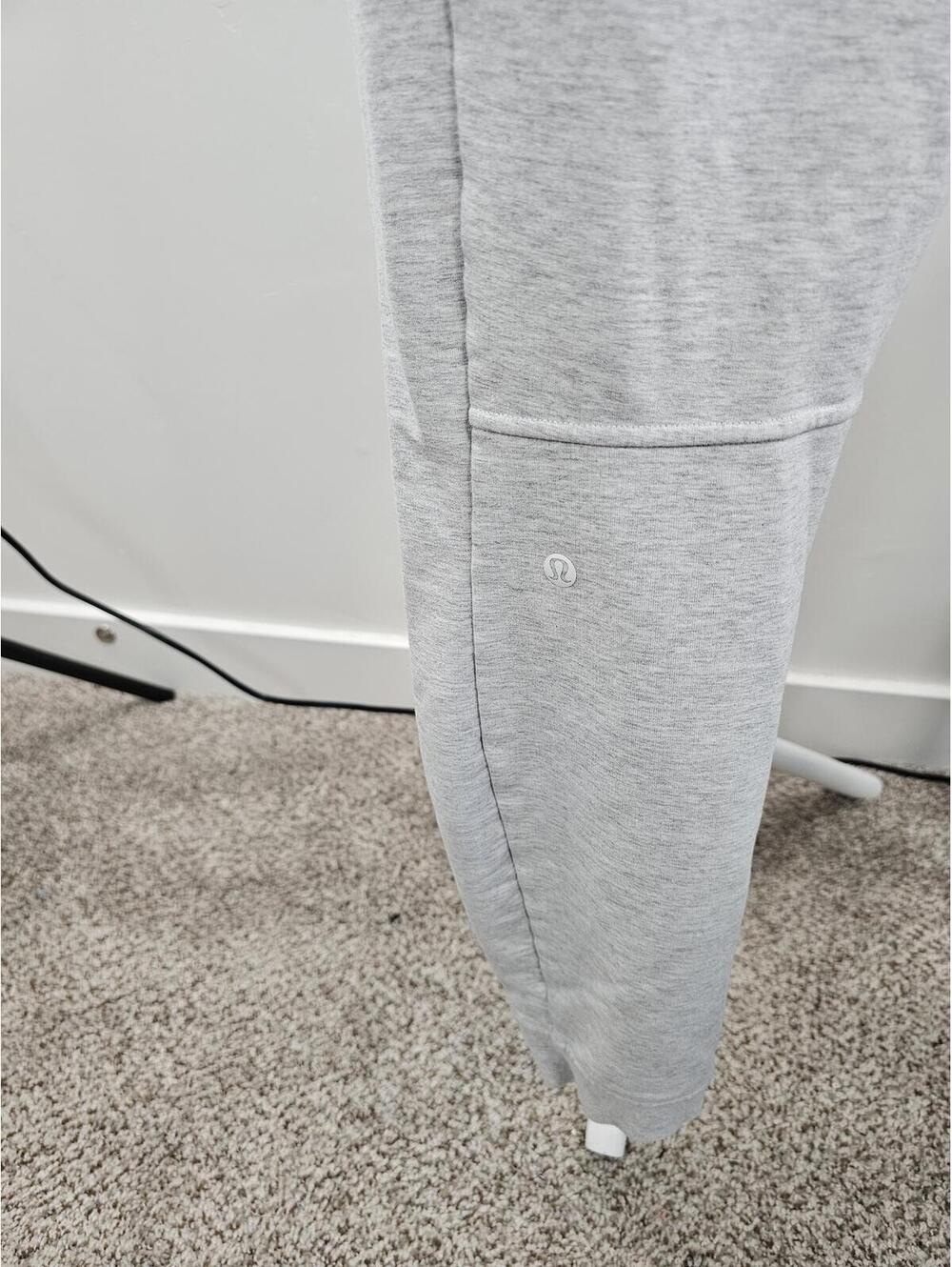 Lululemon City Sweat Jogger Washington State Cougars - Picture 6 of 10